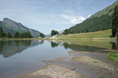lac des mines d''or morzine