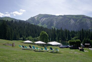 espace détente face au lac des mines d'or